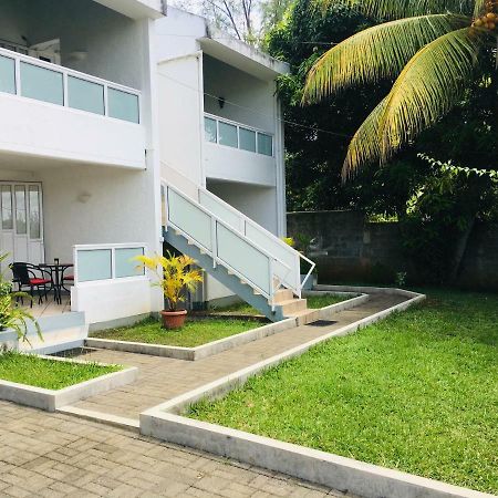 טרו או ביש Les Gentilhommieres Guest House מראה חיצוני תמונה