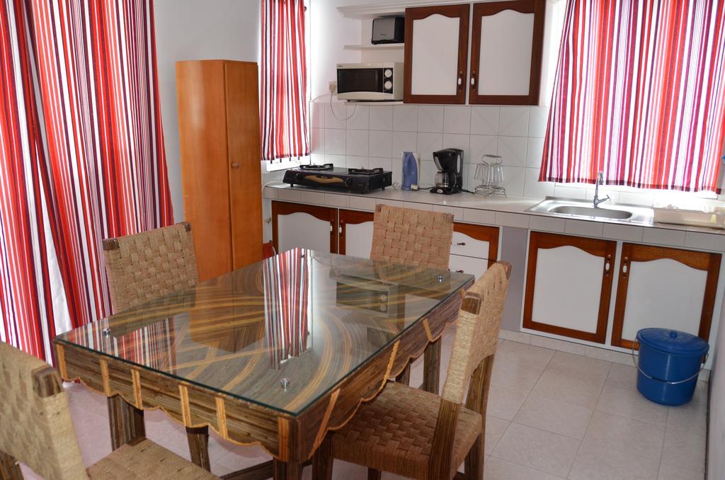 טרו או ביש Les Gentilhommieres Guest House חדר תמונה