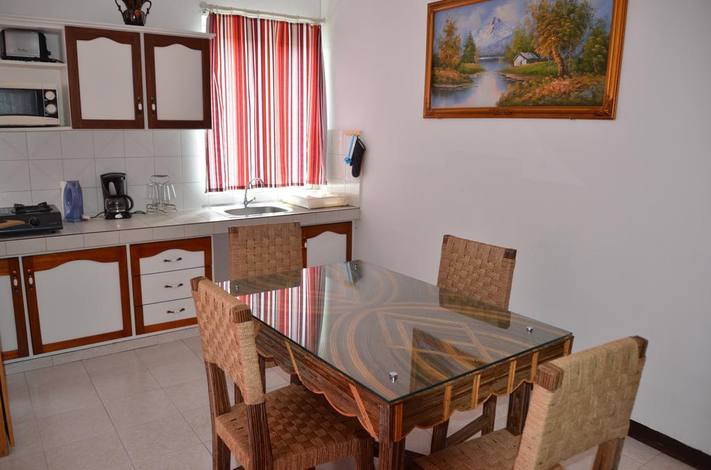 טרו או ביש Les Gentilhommieres Guest House חדר תמונה